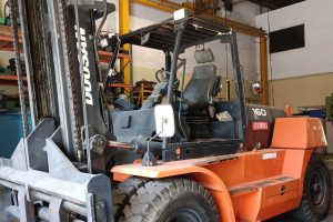 16 ton forklift