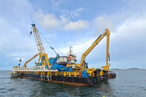 Sriracha_2 Pre trench Barge at site