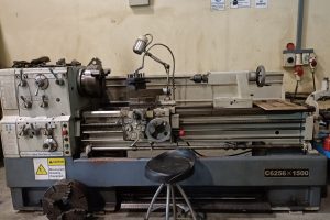 lathe machine